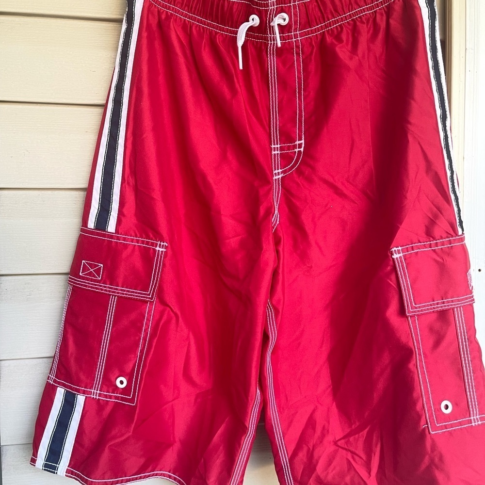 Old navy red swim trunks